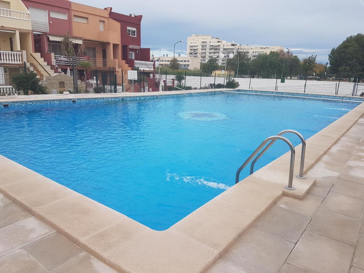 Apartamento Barbacoa, Piscina Y Playa Puebla de Farnals Exterior foto